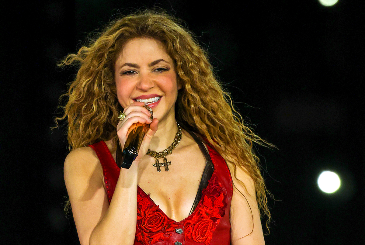 Shakira tem relação antiga com "Mama África" de Chico César: saiba a história