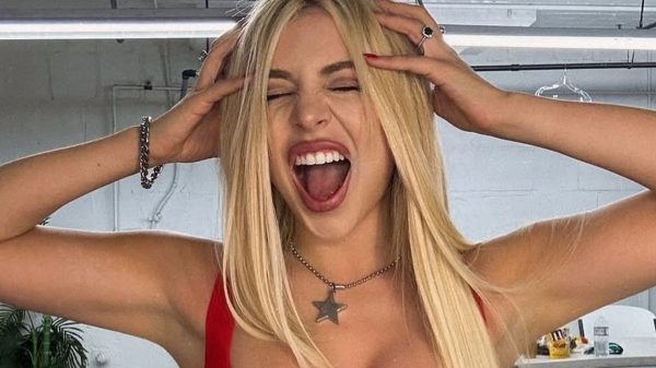 Ava Max cita comparações com Lady Gaga em música nova