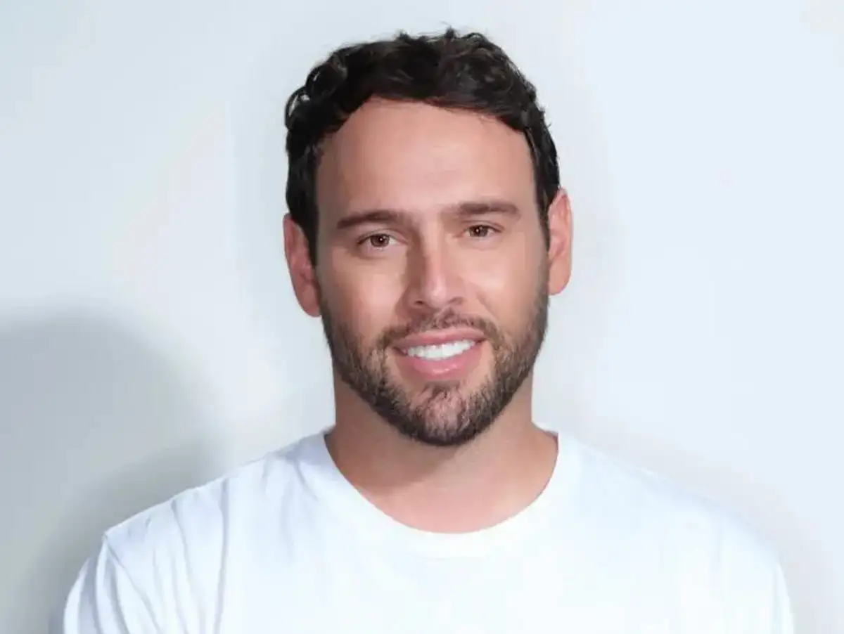 Scooter Braun deixa cargo de CEO da HYBE América