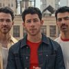 Billboard 200: Jonas Brothers conquistam Top 10 com 50 variantes de CD