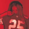 Luísa Sonza lança versão em português de hino de time da NFL