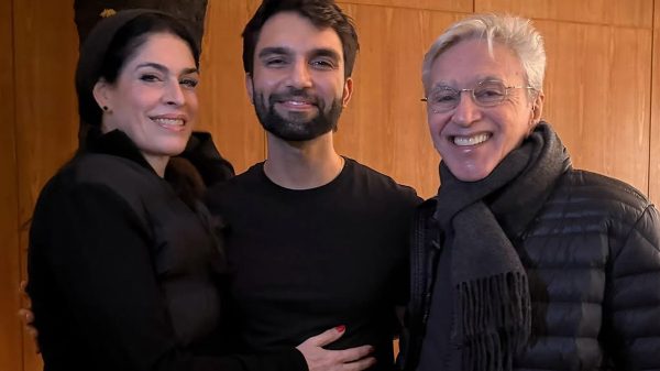 "Tia Paula todinha pra ele", Caetano Veloso posta foto com Silva e Paula Lavigne