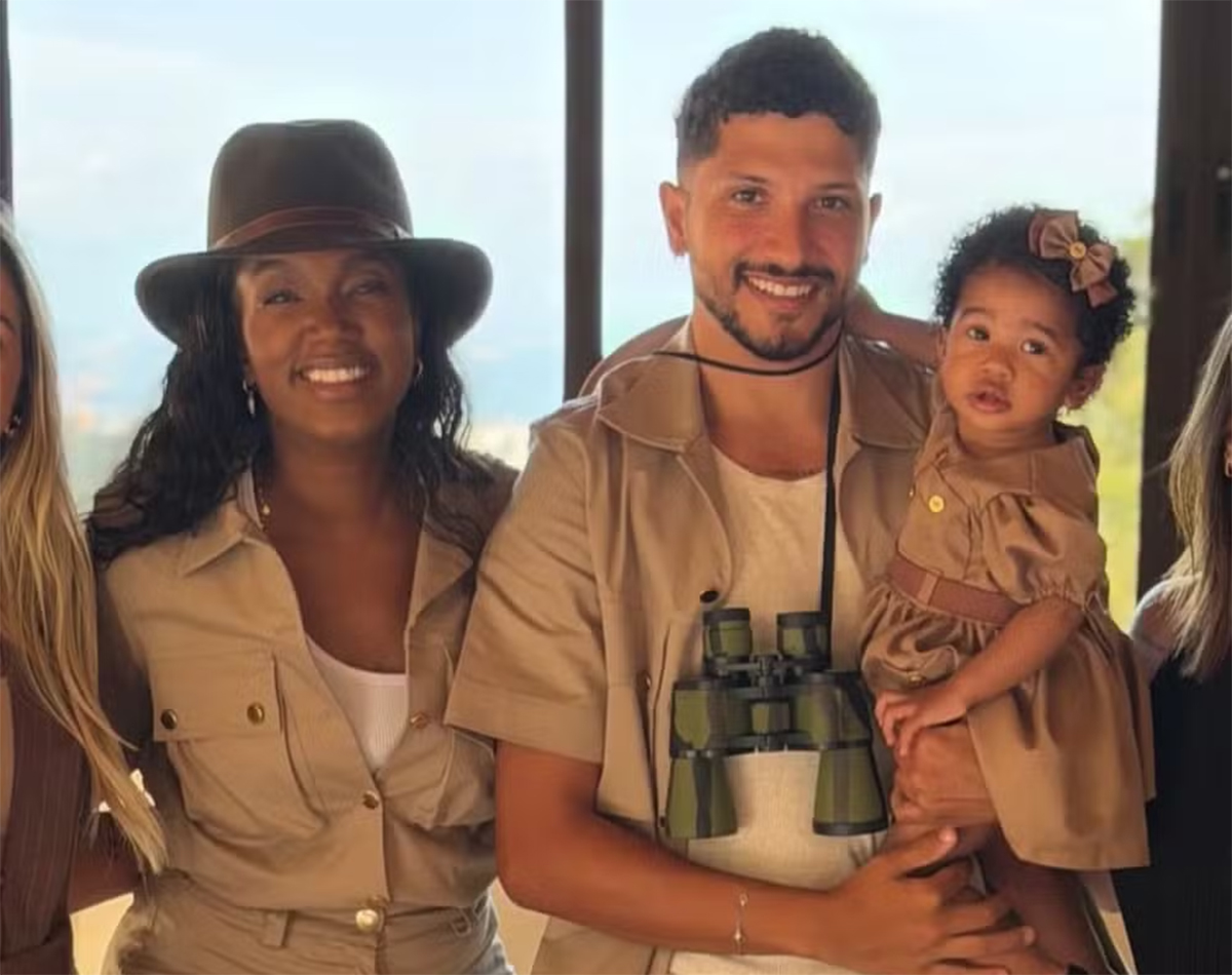 Yuri Lima nega que IZA tenha pedido que ele abandonasse o futebol