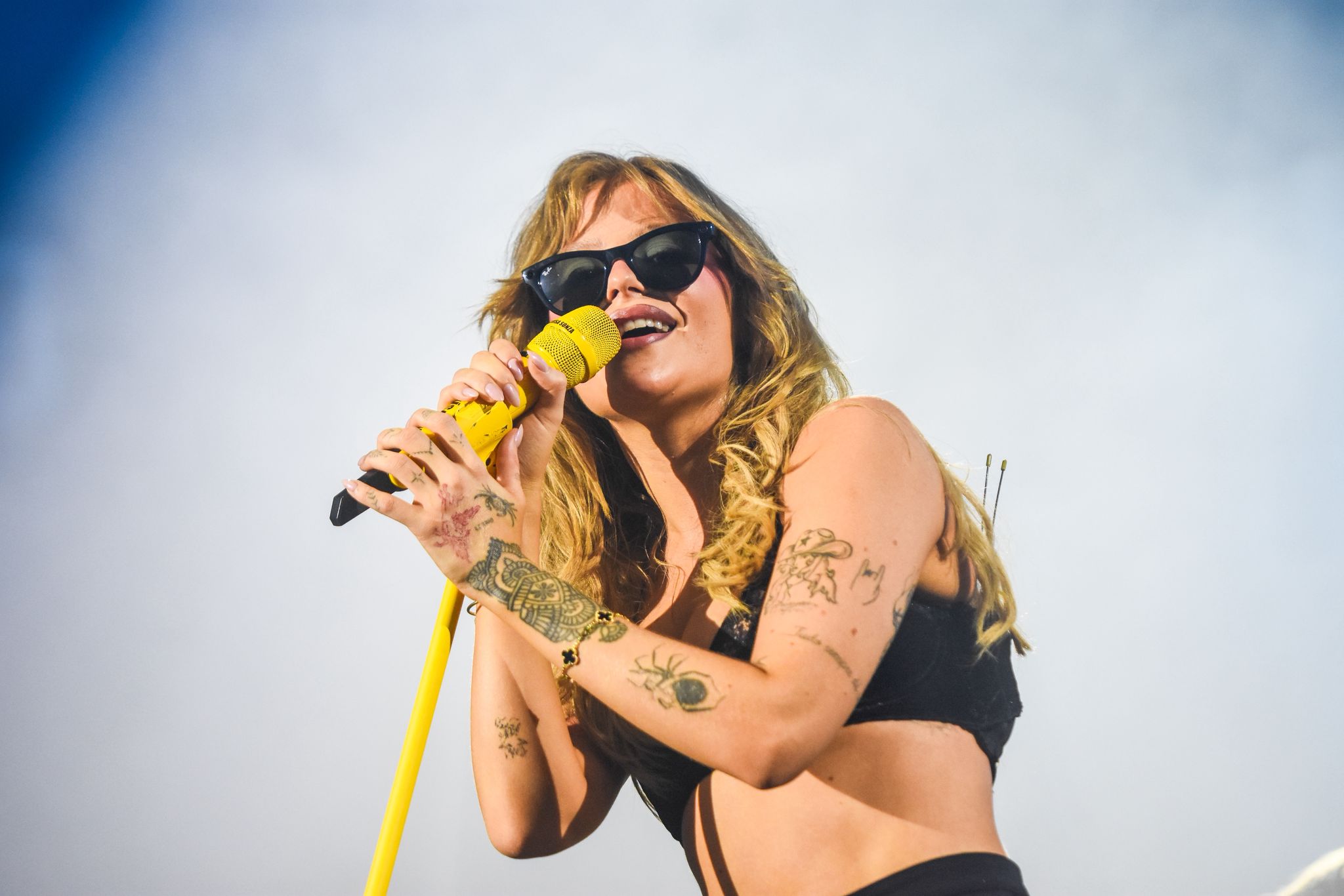 Show de Luísa Sonza no Coachella tem transmissão ao vivo: assista