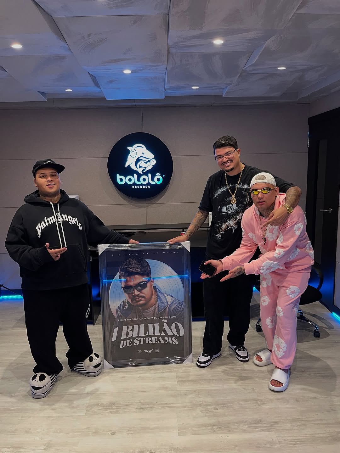 Quem é DJ Japa NK, ex-pedreiro que alcançou o Top 20 global do Spotify?