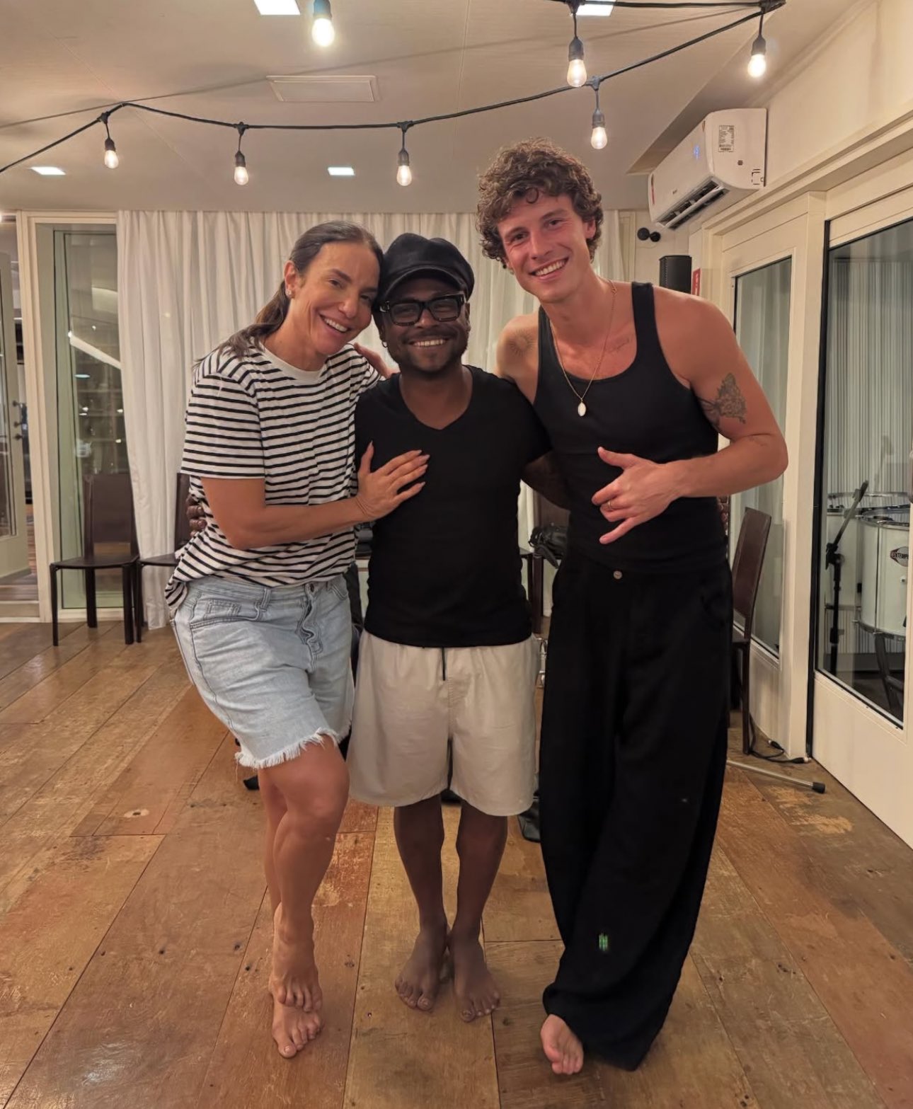 Shawn Mendes e Ivete Sangalo: músico revela trabalho em estúdio