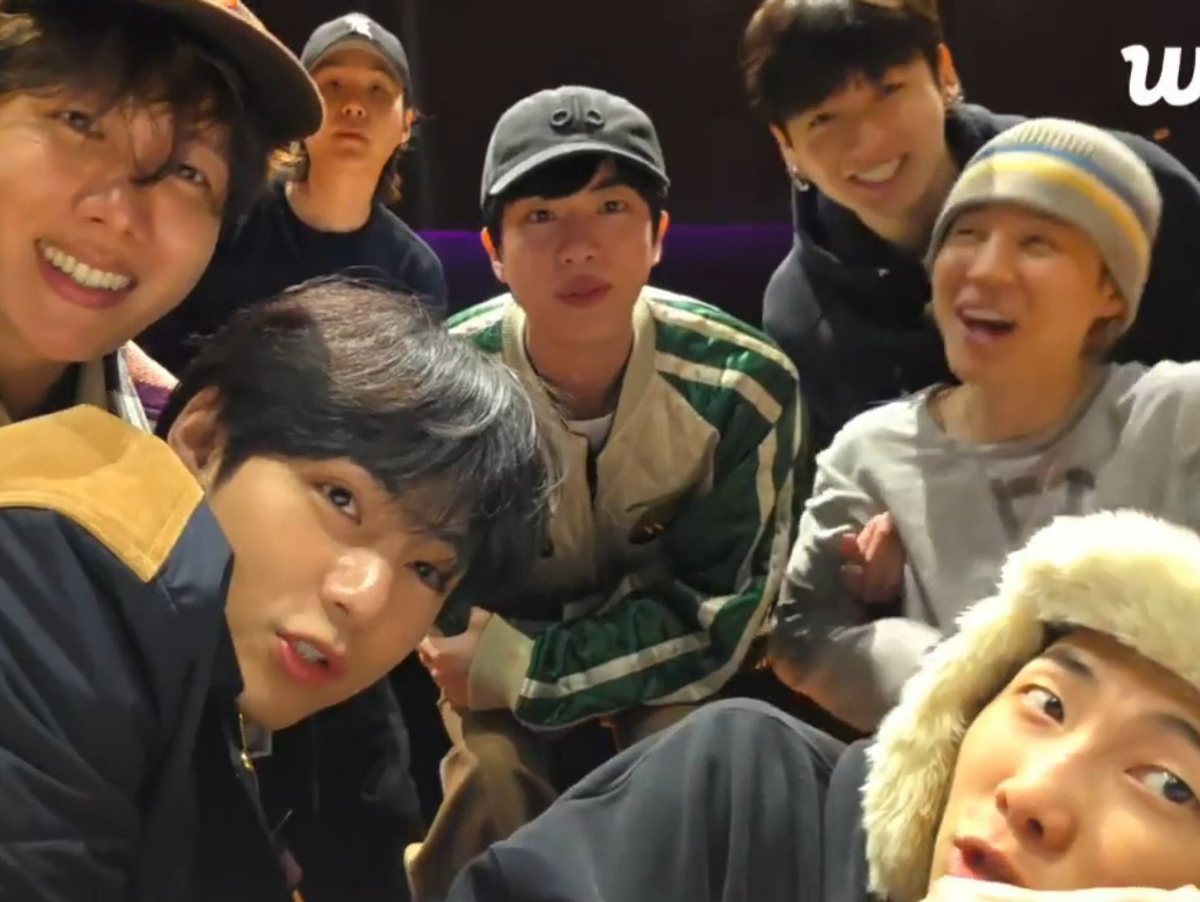 RM, líder do BTS, diz que o grupo tentará o Grammy mais uma vez com "ARIRANG", mas não quer ficar ansioso com isso.