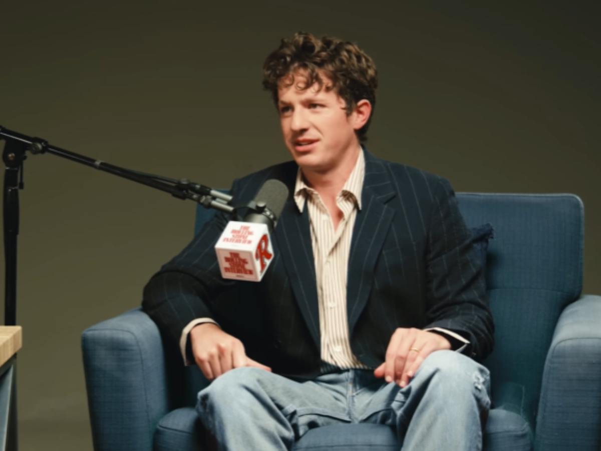 Charlie Puth comenta sobre verso de Taylor Swift que cita seu nome: “Uma das maiores estrelas do mundo me conhece”