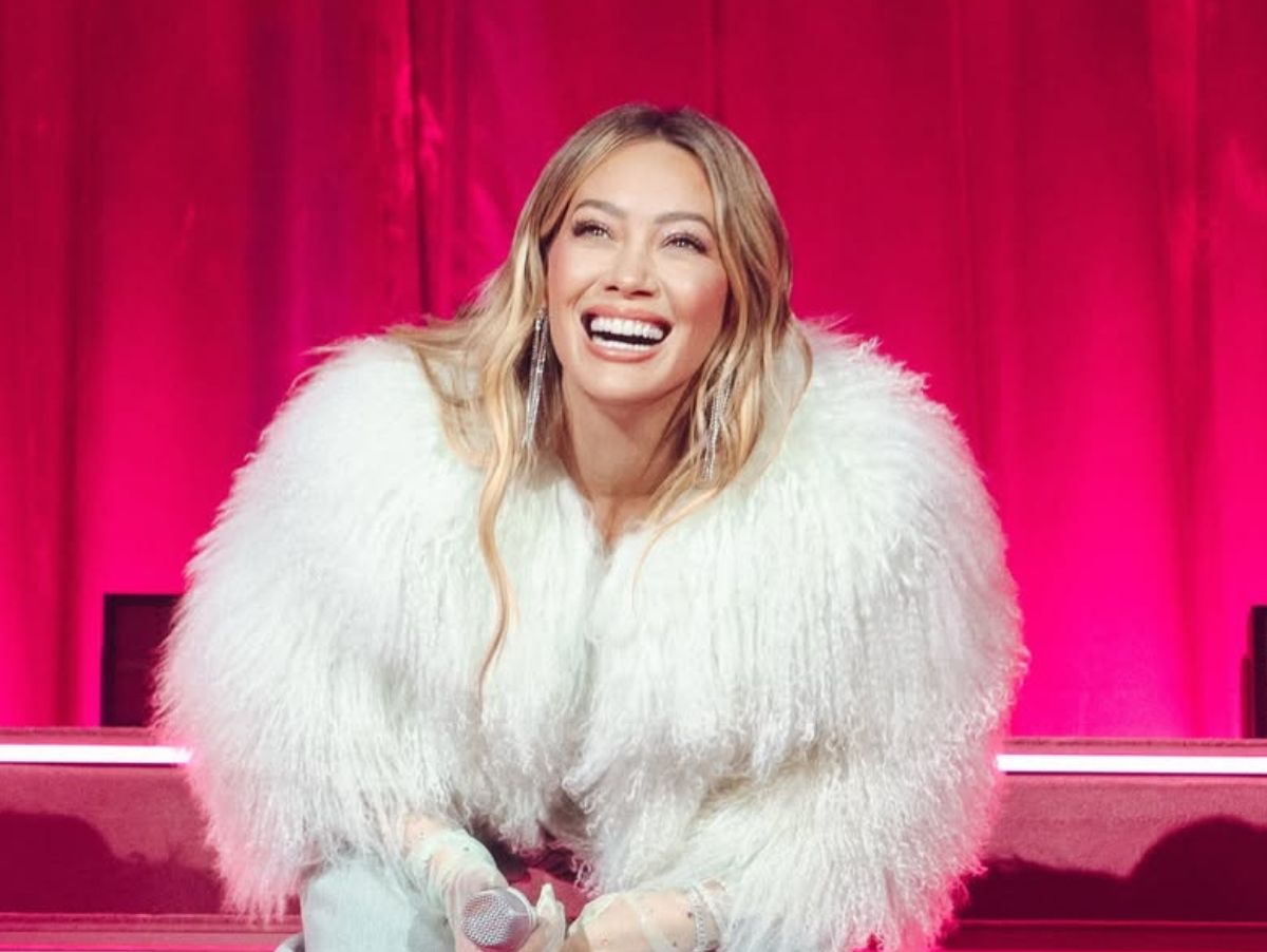 "Irei ao Brasil. Prometo a vocês", diz Hilary Duff
