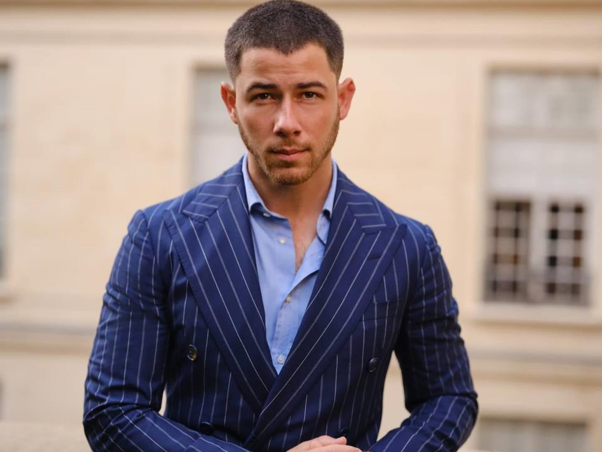 Nick Jonas apresenta nova música “Gut Punch” no The Tonight Show
