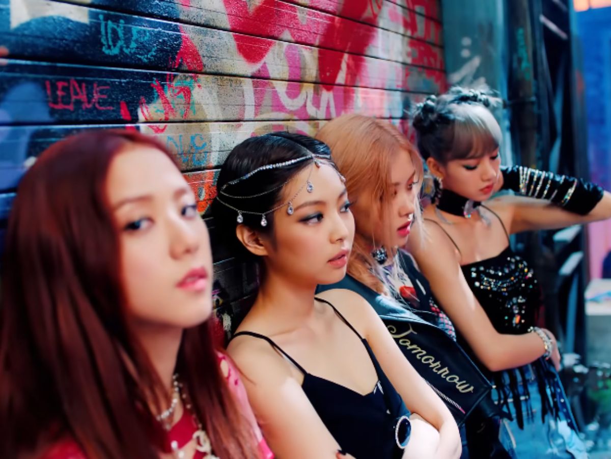 Mesmo sumido, BLACKPINK quebra novo recorde